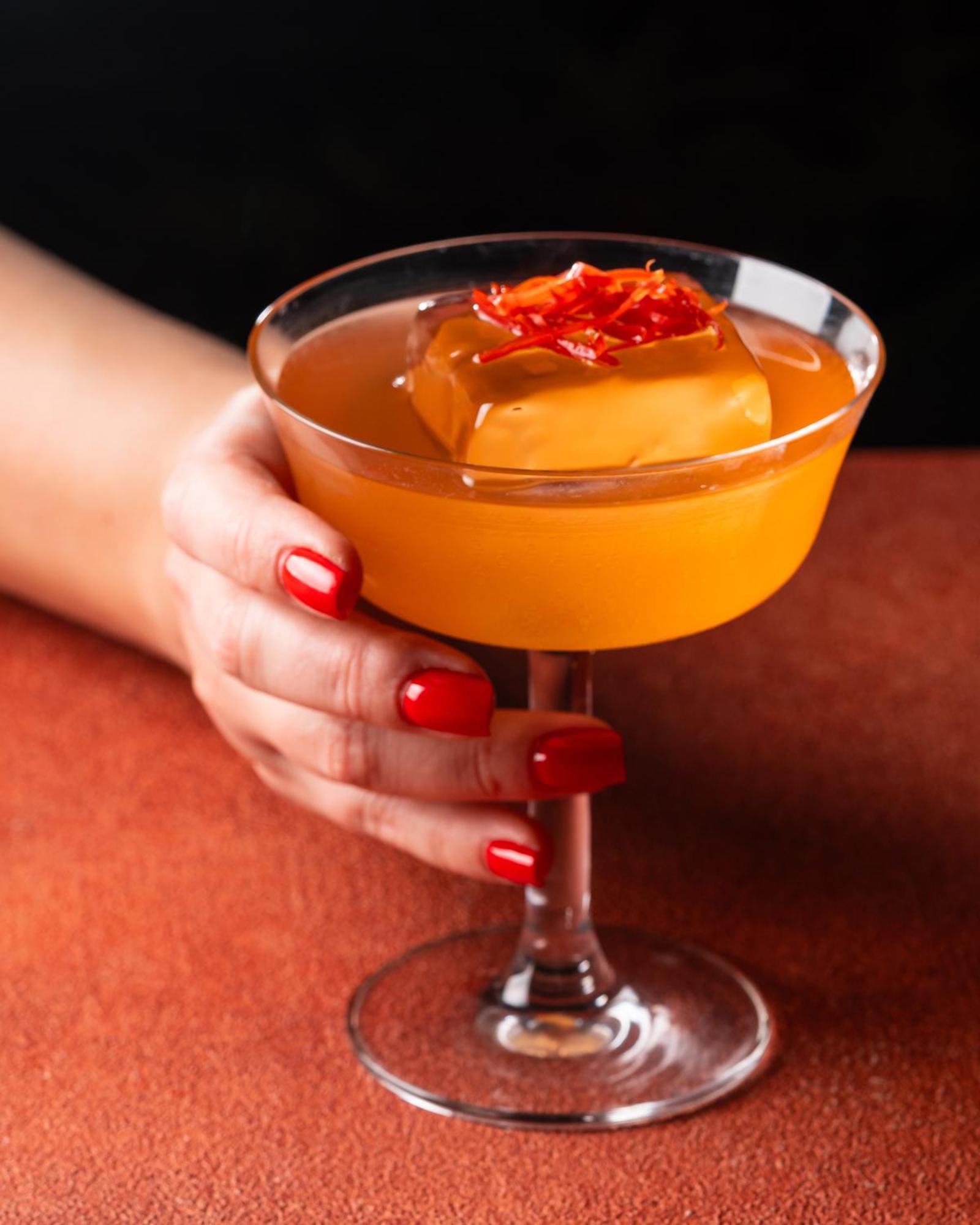 Hyatt Centric Jumeirah Dubai Exterior photo A pumpkin spice martini